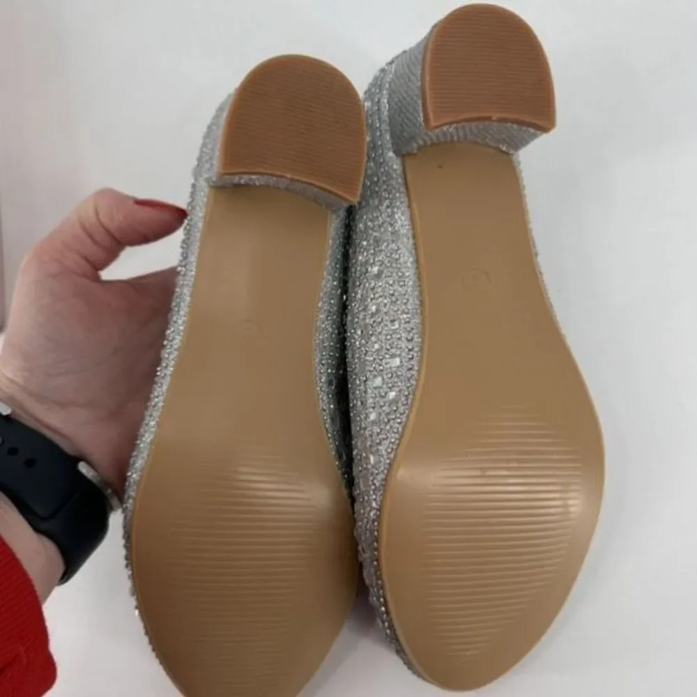NWT GIRLS' BADGLEY MISCHKA Silver Sparkle Special Occasion Shoe Size 3‎ Party